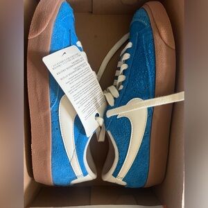 BNWT Blue Nike Blazer Low ‘77 VNTG